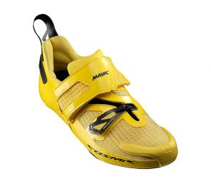 wide triathlon shoes