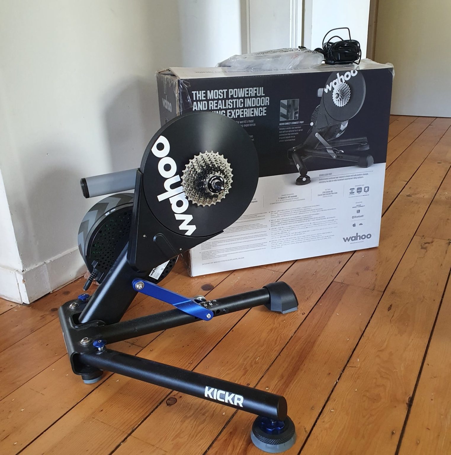 wahoo kickr core tacx flux 2